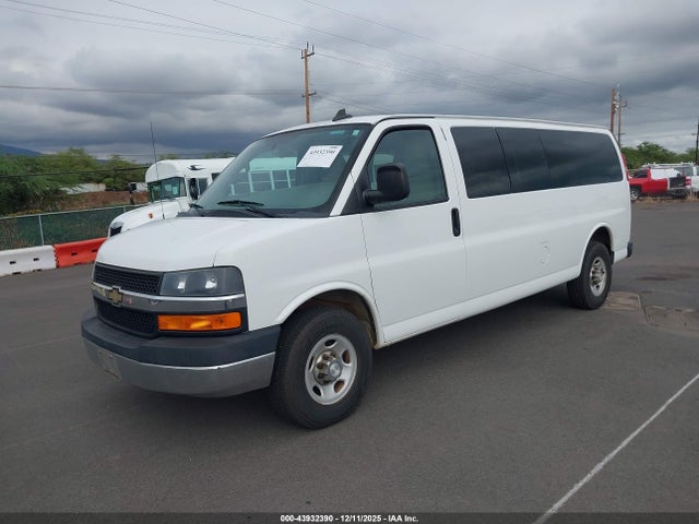 1GAZGPFF6H1275068 Chevrolet Express 3500 Lt