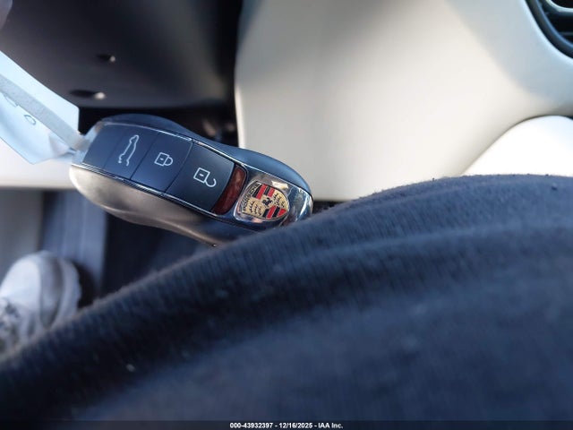 2022 PORSCHE MACAN WP1AG2A58NLB21997 Photo 10