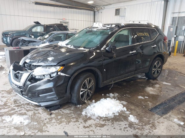 5N1AT2MV9KC773267 Nissan ROGUE SV