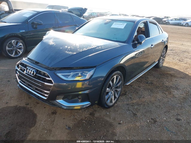 2022 AUDI A4 WAUABAF48NN000298 Photo 1