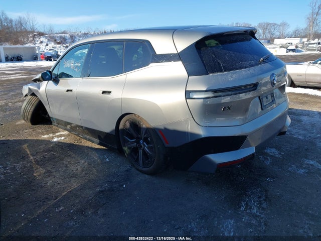 43932422 :رقم المزاد ، WB533CF03RCP66728 vin ، 2024 Bmw Ix M60 مزاد بيع