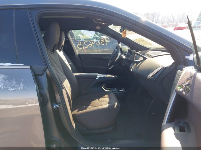 43932422 :رقم المزاد ، WB533CF03RCP66728 vin ، 2024 Bmw Ix M60 مزاد بيع