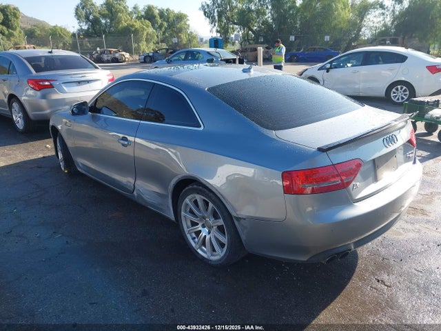 Aukcja sprzedaży 2011 Audi A5 2.0t Premium, vin: WAULFAFR1BA038712, numer aukcji: 43932426