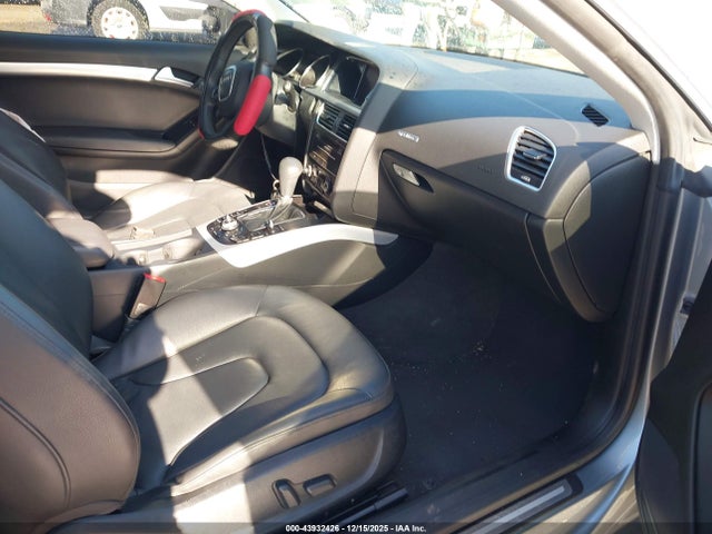 Aukcja sprzedaży 2011 Audi A5 2.0t Premium, vin: WAULFAFR1BA038712, numer aukcji: 43932426