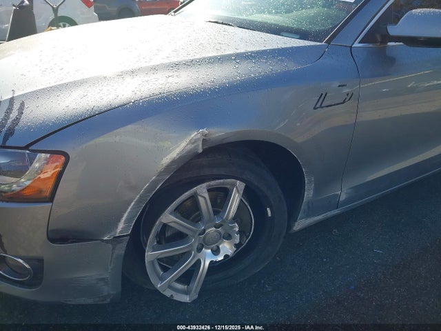 Aukcja sprzedaży 2011 Audi A5 2.0t Premium, vin: WAULFAFR1BA038712, numer aukcji: 43932426