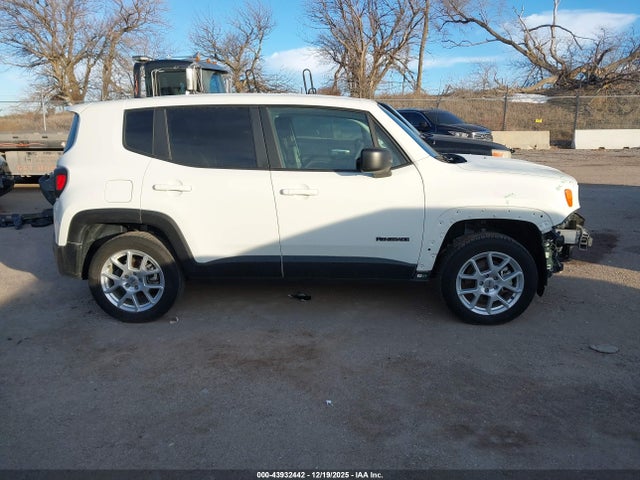 2023 Jeep Renegade Latitude 4x4 მანქანა იყიდება აუქციონზე, vin: ZACNJDB10PPP45090, აუქციონის ნომერი: 43932442