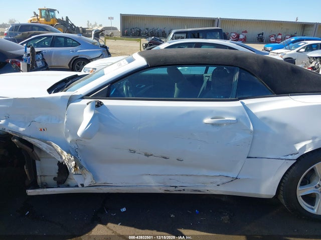 1G1FB3DS0L0114756 Chevrolet Camaro Rwd 1lt
