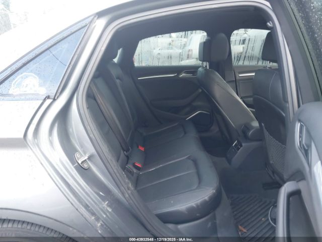 2019 AUDI A3 WAUJEGFF3KA106673 Photo 7