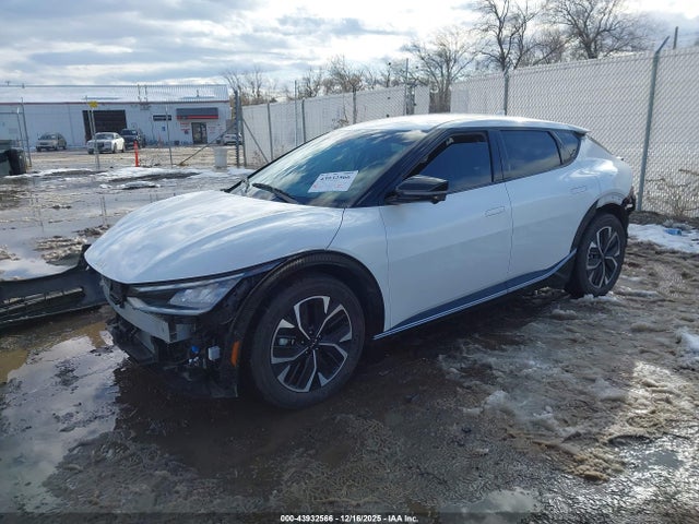 KIA Ev6 Wind 2022 KNDC3DLC0N5085451 Image 2