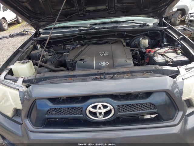 Toyota Tacoma Base V6 2014 3TMLU4EN4EM147715 Image 10
