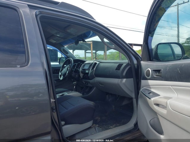 Toyota Tacoma Base V6 2014 3TMLU4EN4EM147715 Image 5