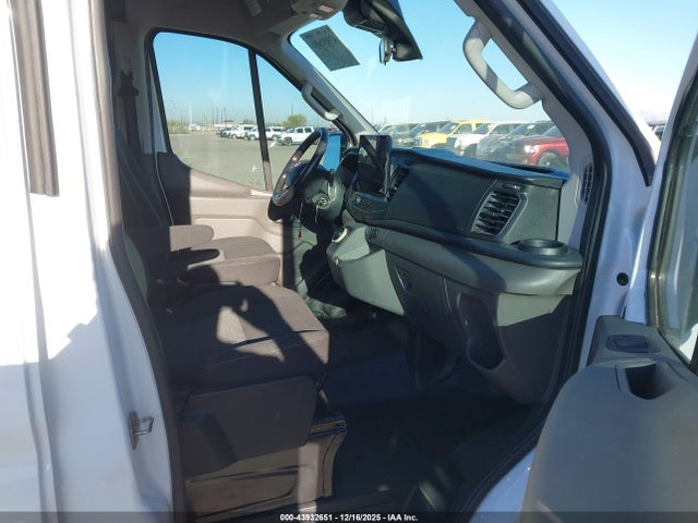 Ford E-transit-350 2023 1FTBW9CK9PKA99263 Image 5