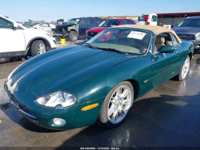 2002 JAGUAR XK8 SAJDA42C32NA29323 Photo 1