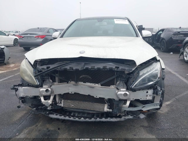 Mercedes-Benz C 300 2015 55SWF4JB6FU086018 Image 12