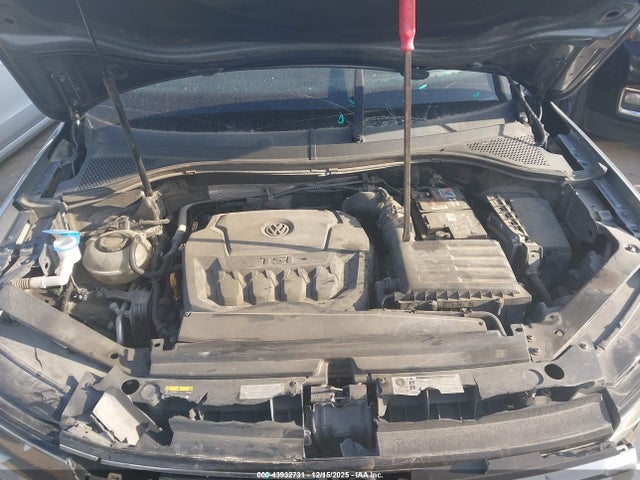3VV3B7AX0JM056970 Volkswagen Tiguan 2.0t Se/2.0t Sel
