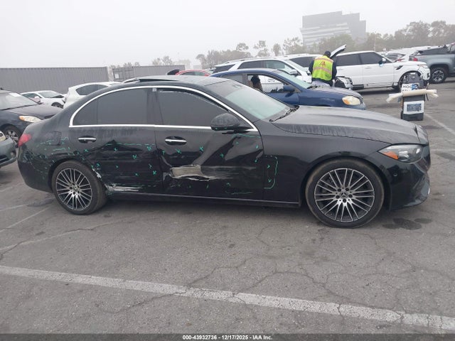 Mercedes-Benz C 300 2024 W1KAF4HB2RR166440 Image 13