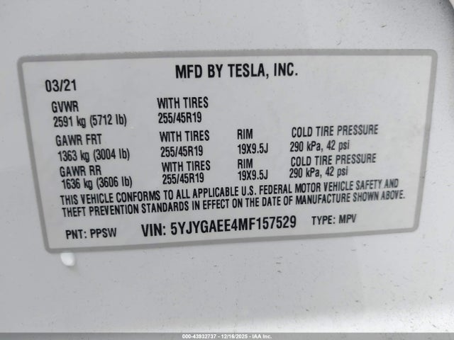 2021 TESLA MODEL Y 5YJYGAEE4MF157529 Photo 8