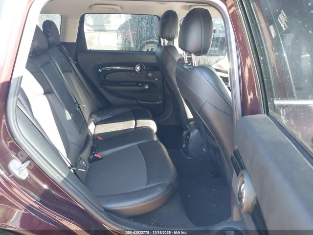 2017 MINI CLUBMAN WMWLU5C32H2E83818 Photo 7