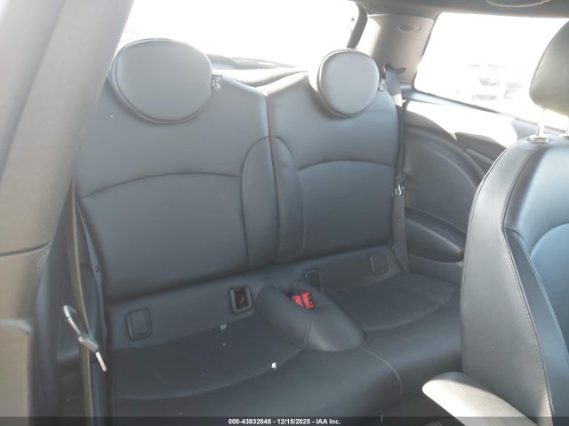 2012 MINI COOPER S WMWSV3C54CTY17717 Photo 7