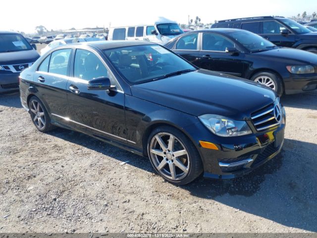 2014 MERCEDES-BENZ C 250 WDDGF4HB8EA962242