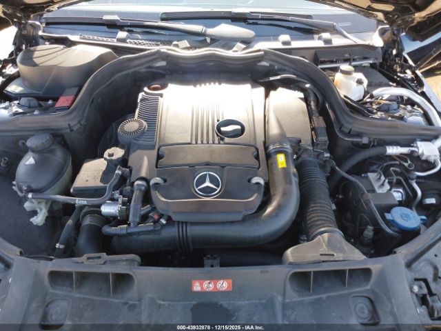 2014 MERCEDES-BENZ C 250 WDDGF4HB8EA962242 Photo 9