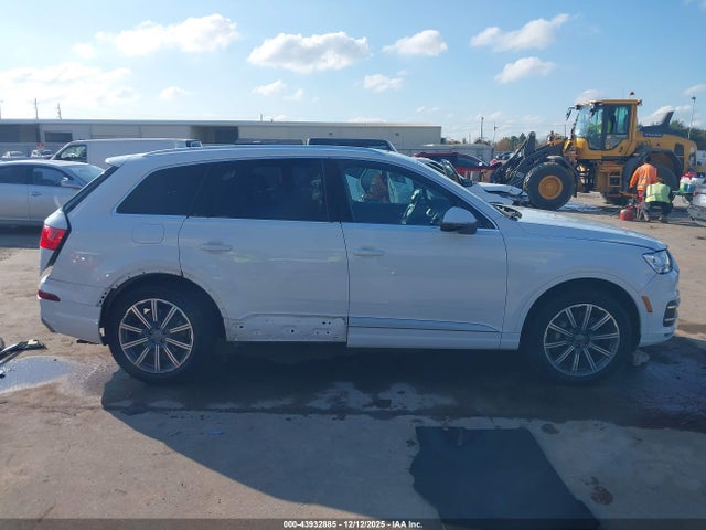 WA1LHAF7XKD033402 Audi Q7 45 Premium/45 Se Premium