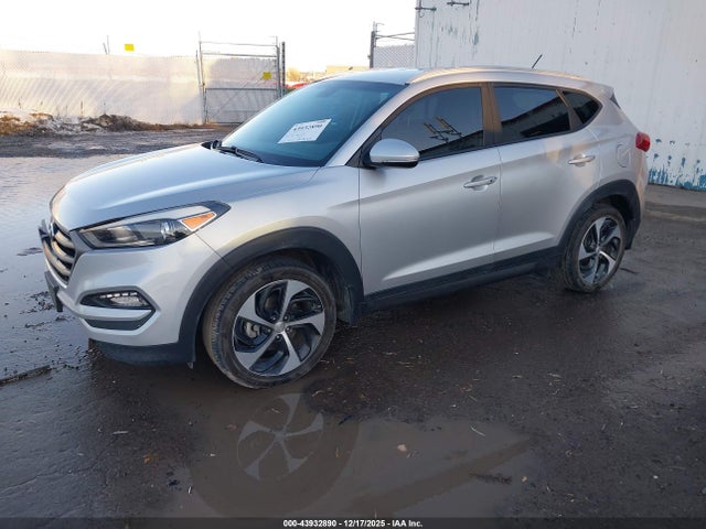 2016 HYUNDAI TUCSON KM8J3CA21GU161727 Photo 1