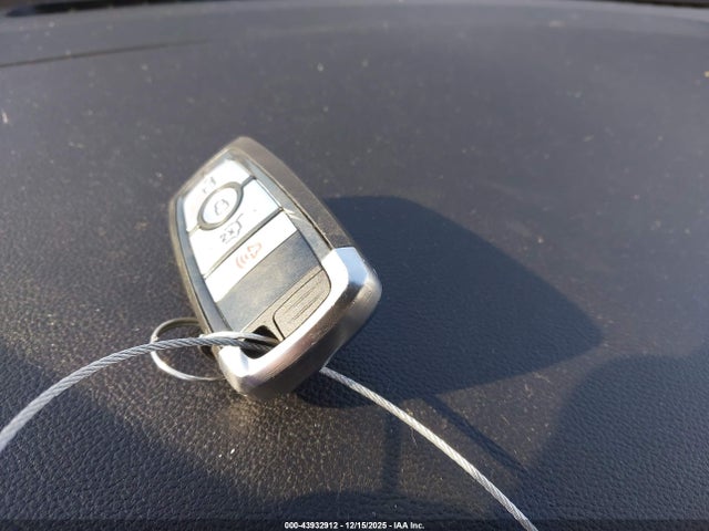 Ford EXPLORER XLT 2021 1FMSK8DH2MGC24610 Image 11