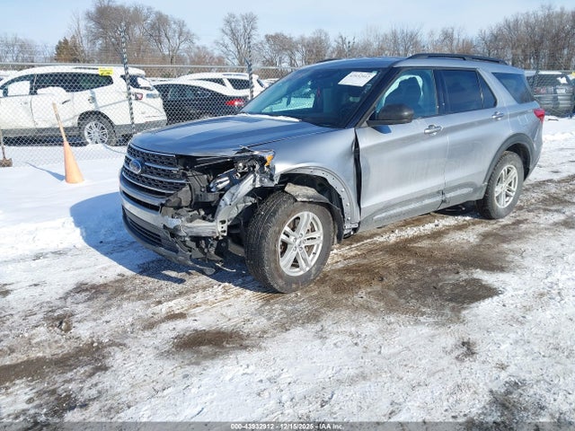 Ford EXPLORER XLT 2021 1FMSK8DH2MGC24610 Image 2