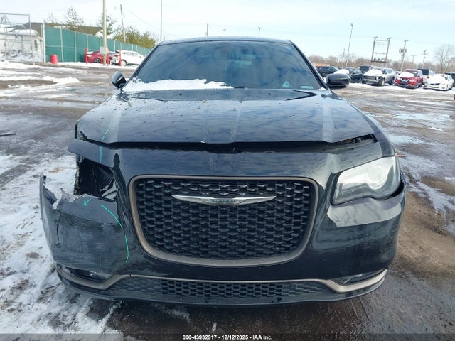Aukcja sprzedaży 2018 Chrysler 300 300s Awd, vin: 2C3CCAGG1JH182418, numer aukcji: 43932917