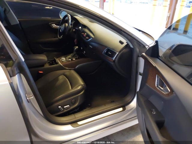 2016 AUDI A7 WAU2GAFC4GN002811 Photo 4