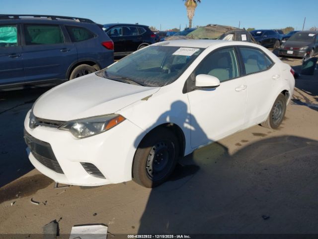 2015 TOYOTA COROLLA 5YFBURHE2FP261324 Photo 1