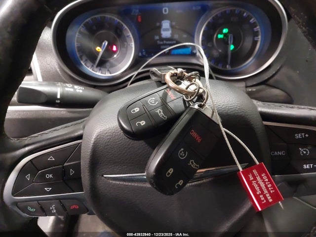 Aukcja sprzedaży 2015 Chrysler 300 Limited, vin: 2C3CCAAG4FH792801, numer aukcji: 43932940