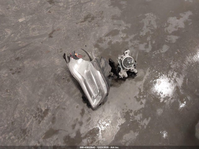 Aukcja sprzedaży 2015 Chrysler 300 Limited, vin: 2C3CCAAG4FH792801, numer aukcji: 43932940