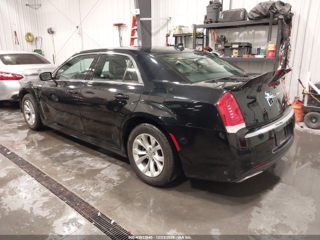 Aukcja sprzedaży 2015 Chrysler 300 Limited, vin: 2C3CCAAG4FH792801, numer aukcji: 43932940