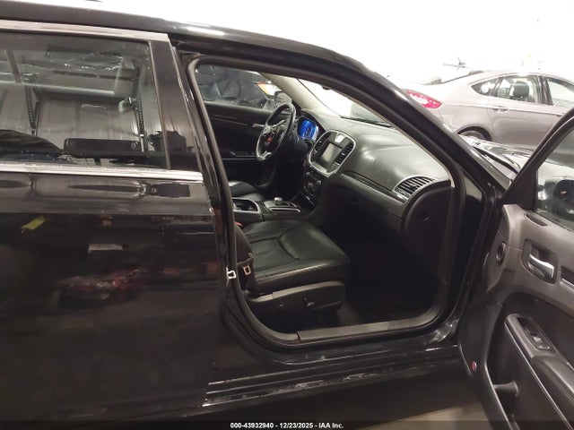 Aukcja sprzedaży 2015 Chrysler 300 Limited, vin: 2C3CCAAG4FH792801, numer aukcji: 43932940