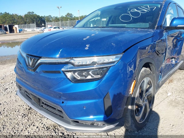 Vinfast Vf 8 Eco 2024 RLLV1AEB8RH008113 Image 19