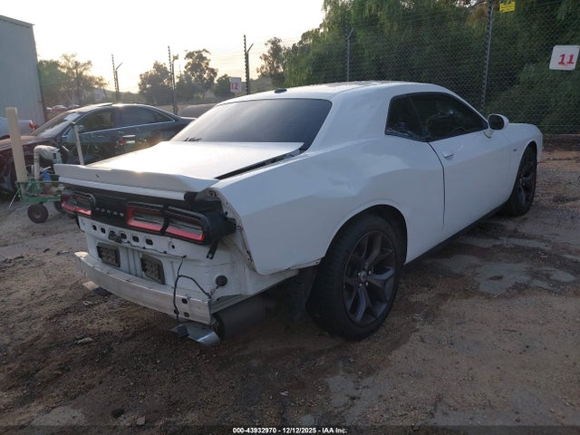 2019 DODGE CHALLENGER 2C3CDZBT7KH750530 Photo 3