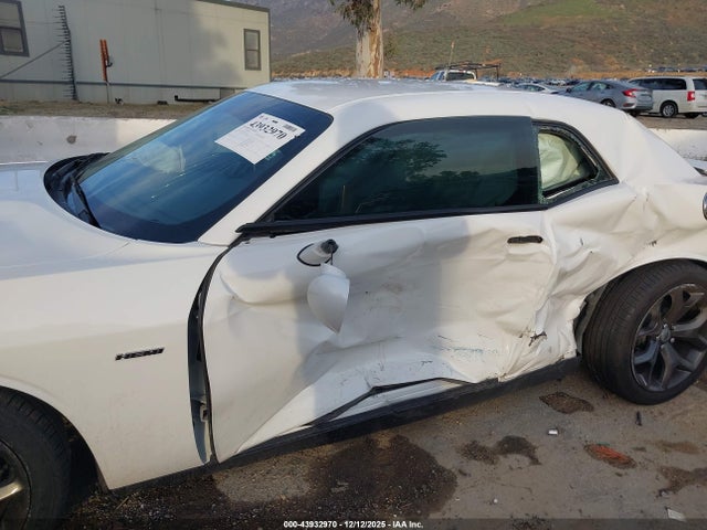 2019 DODGE CHALLENGER 2C3CDZBT7KH750530 Photo 5