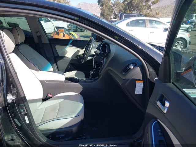 KNAGN4AD6G5093643 KIA Optima Hybrid Ex