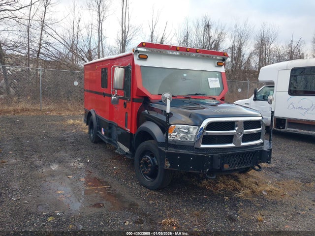 43933009 :رقم المزاد ، 3C7WRMAL1EG174181 vin ، 2014 Ram 5500 Chassis Tradesman/slt مزاد بيع