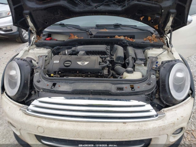 2012 MINI COOPER CLUBMAN WMWZF3C57CT189292 Photo 9