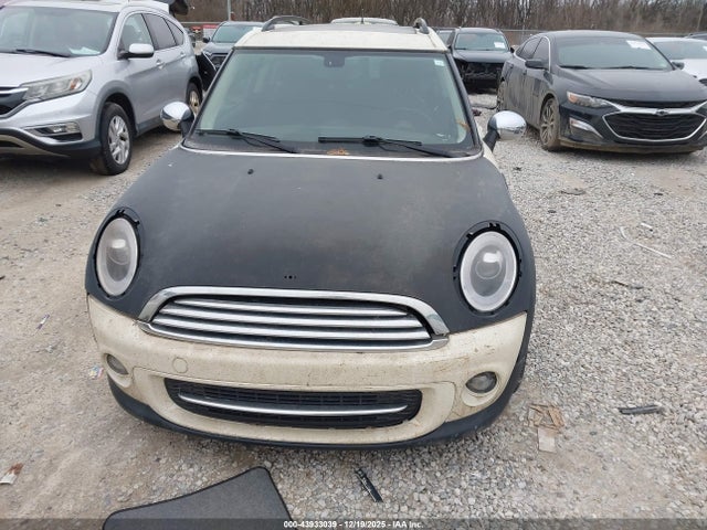 2012 MINI COOPER CLUBMAN WMWZF3C57CT189292 Photo 5