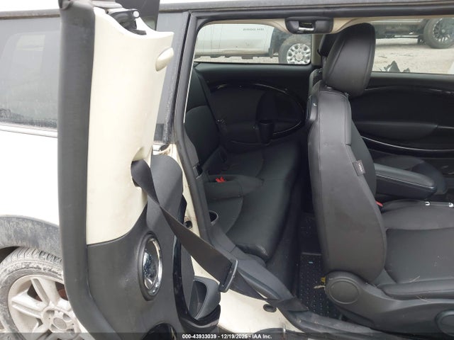 2012 MINI COOPER CLUBMAN WMWZF3C57CT189292 Photo 7