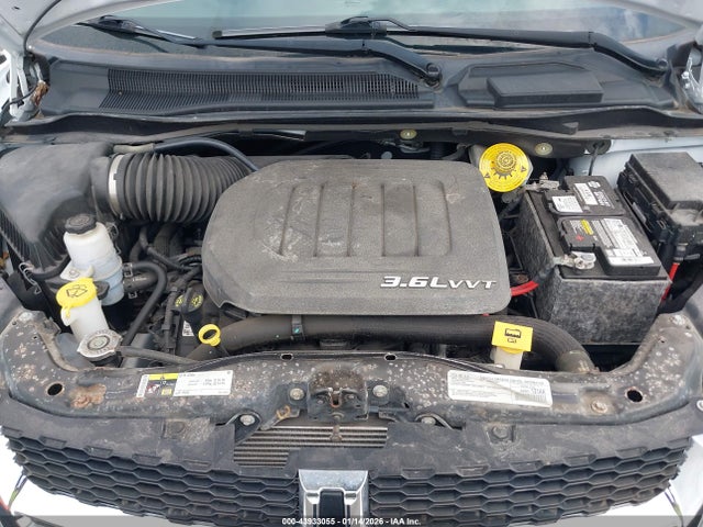 2C4RDGBG1JR296460 Dodge Grand Caravan Se