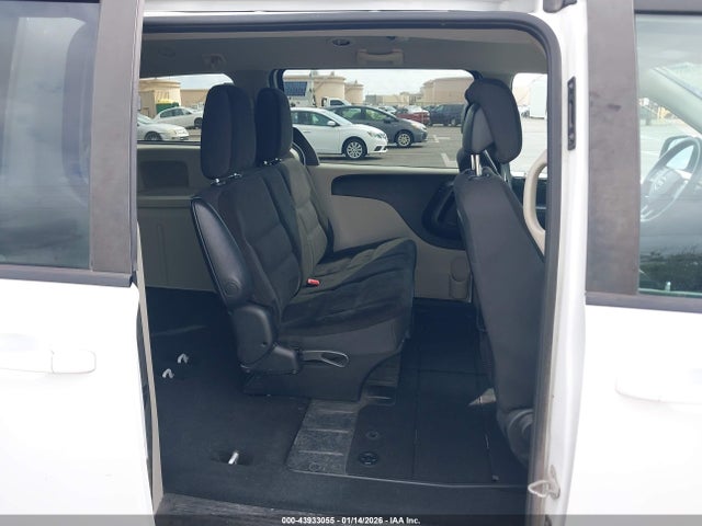 2C4RDGBG1JR296460 Dodge Grand Caravan Se