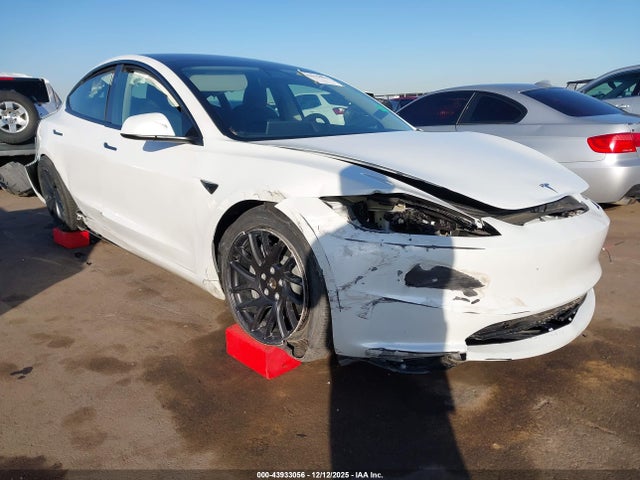 2024 TESLA MODEL 3 5YJ3E1EA8RF737872 Photo 0