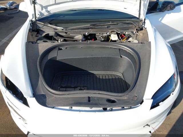 2024 TESLA MODEL 3 5YJ3E1EA8RF737872 Photo 9