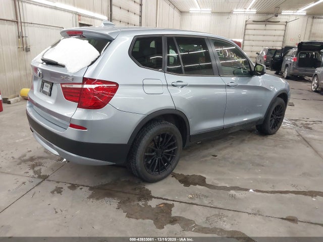 2012 BMW X3 5UXWX5C53CL722462 Photo 3