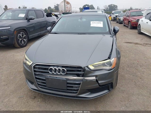 2015 AUDI A3 WAUEFGFF2F1067241 Photo 5